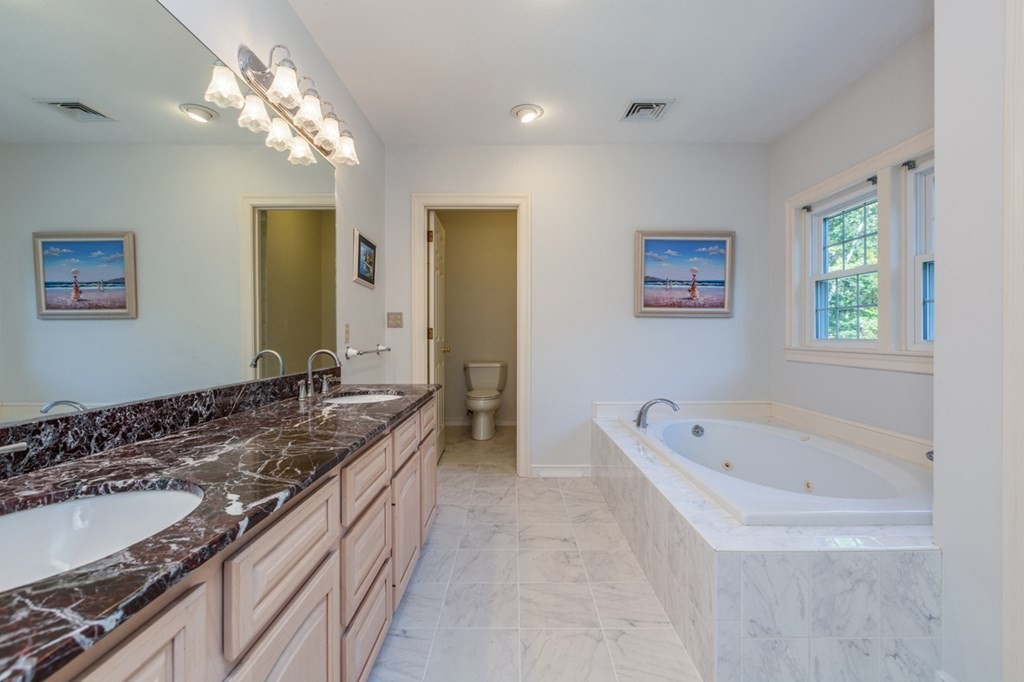 5 Bayberry Road Windham, NH 03087 - Photo 27 of 34
