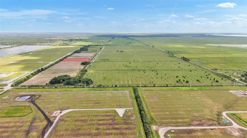 Northeast 304th Street Okeechobee, FL 34972 - Photo 3 of 8