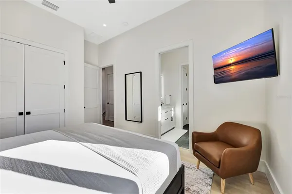 $8,250 | 341 Albert Street, Dunedin, FL 34698