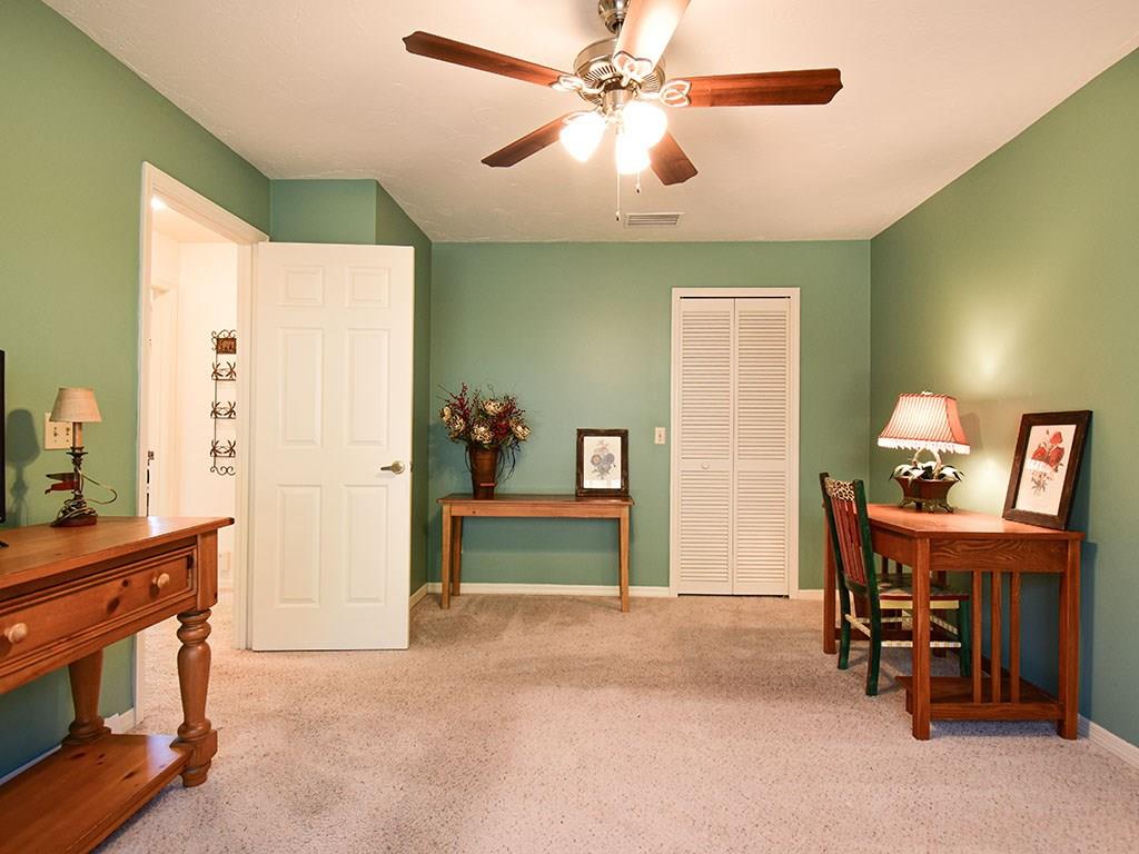 690 Timber Ridge Trail Southwest, Unit 102 Vero Beach, FL 32962 - Photo 19 of 31 Gallery Image 19
