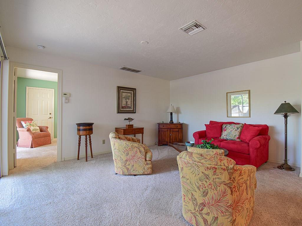 690 Timber Ridge Trail Southwest, Unit 102 Vero Beach, FL 32962 - Photo 3 of 31 Gallery Image 3