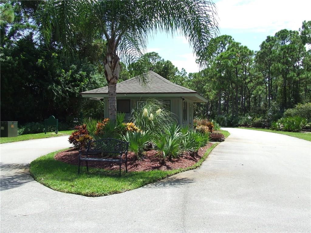 690 Timber Ridge Trail Southwest, Unit 102 Vero Beach, FL 32962 - Photo 29 of 31 Gallery Image 29