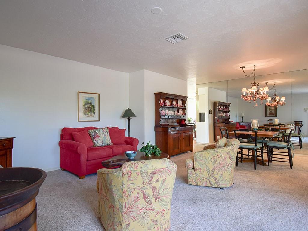 690 Timber Ridge Trail Southwest, Unit 102 Vero Beach, FL 32962 - Photo 4 of 31 Gallery Image 4
