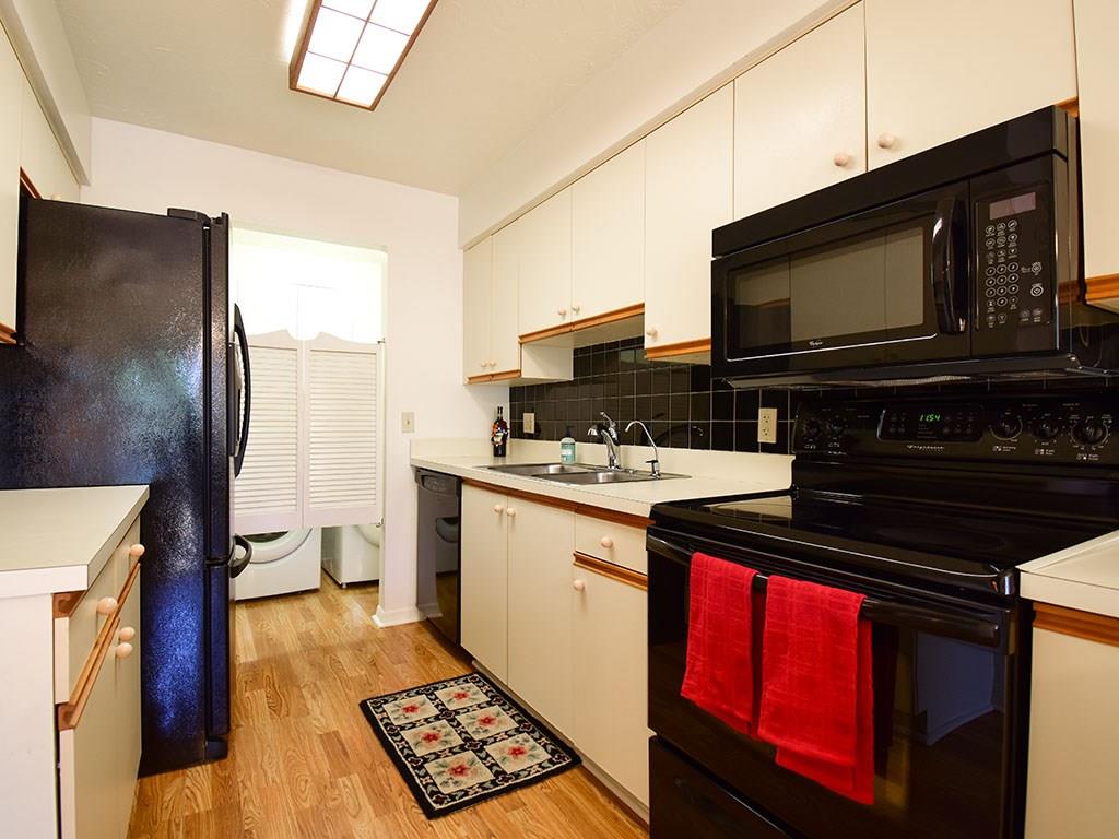 690 Timber Ridge Trail Southwest, Unit 102 Vero Beach, FL 32962 - Photo 8 of 31 Gallery Image 8
