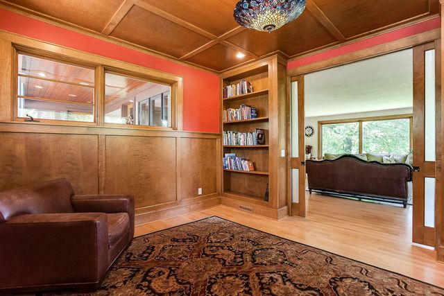 $1,000,000 | 6934 Highover Drive, Chanhassen, MN 55317