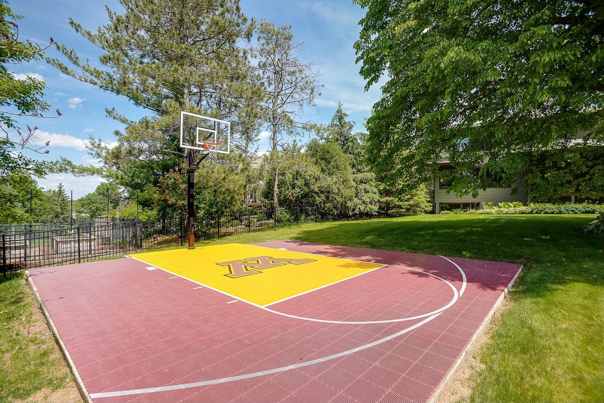 6934 Highover Drive Chanhassen, MN 55317 - Photo 40 of 45