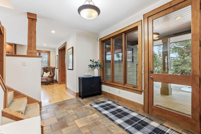 $1,000,000 | 6934 Highover Drive, Chanhassen, MN 55317