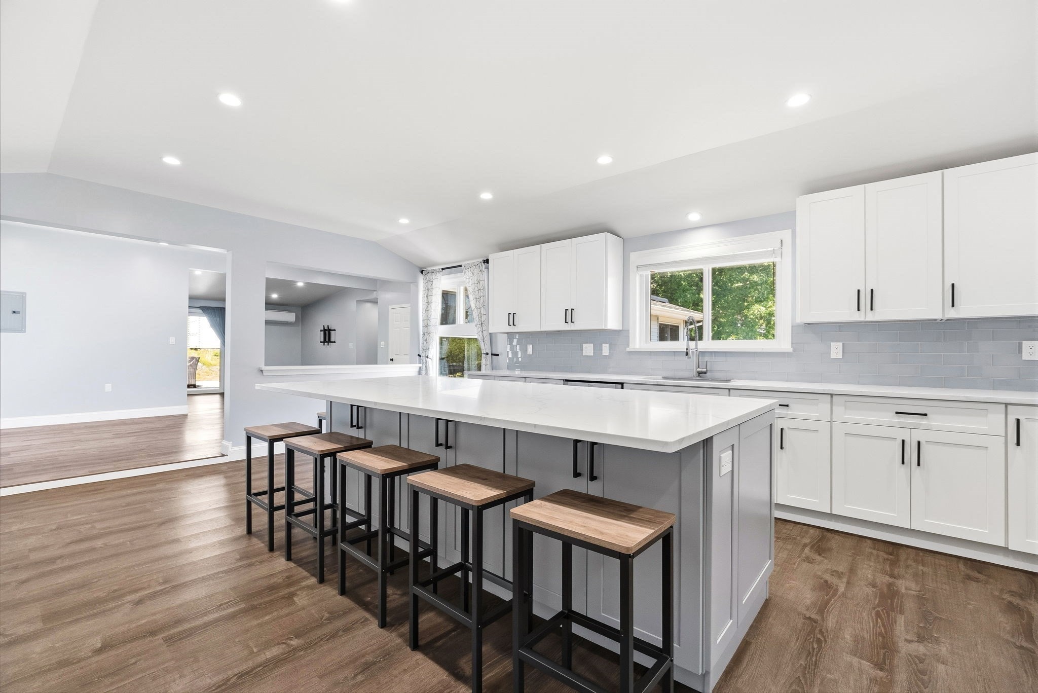 23 Joseph Road Framingham, MA 01701 - Photo 16 of 42 Gallery Image 16