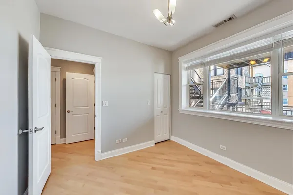 $2,595 | 1910 North Washtenaw Avenue, Unit 2, Chicago, IL 60647