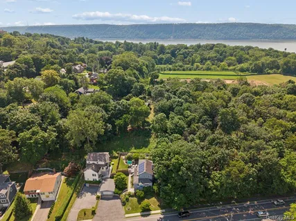 $1,349,000 | 184 Farragut Avenue, Hastings-on-Hudson, NY 10706