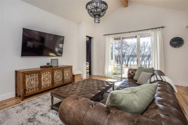 $759,000 | 104 Park Lane, Gainesville, TX 76240