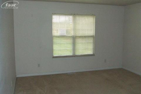 8358 North Bray Road Mount Morris, MI 48458 - Photo 4 of 28 20201586-3.JPG