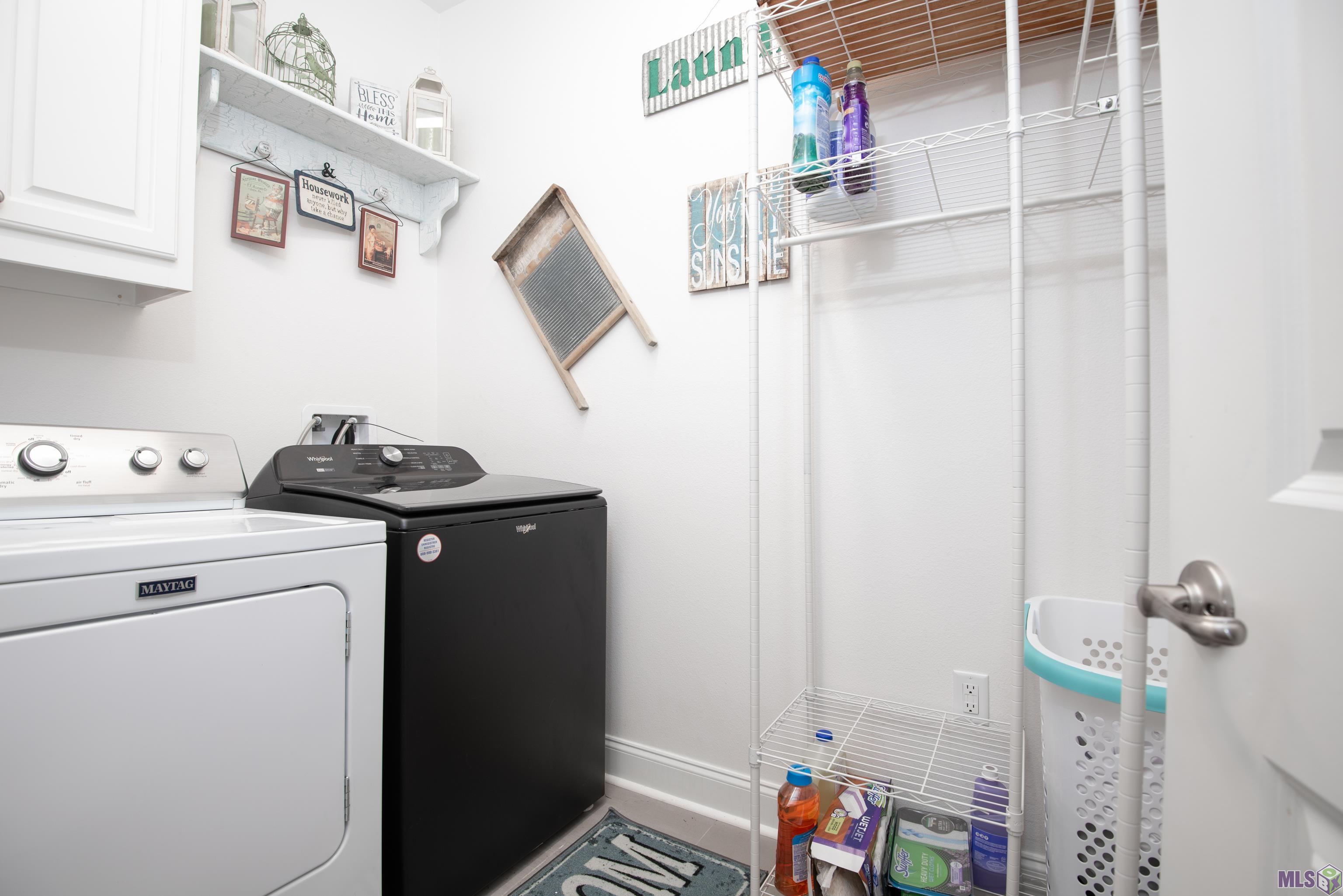 7714 Bend Road Denham Springs, LA 70706 - Photo 24 of 27 laundry room