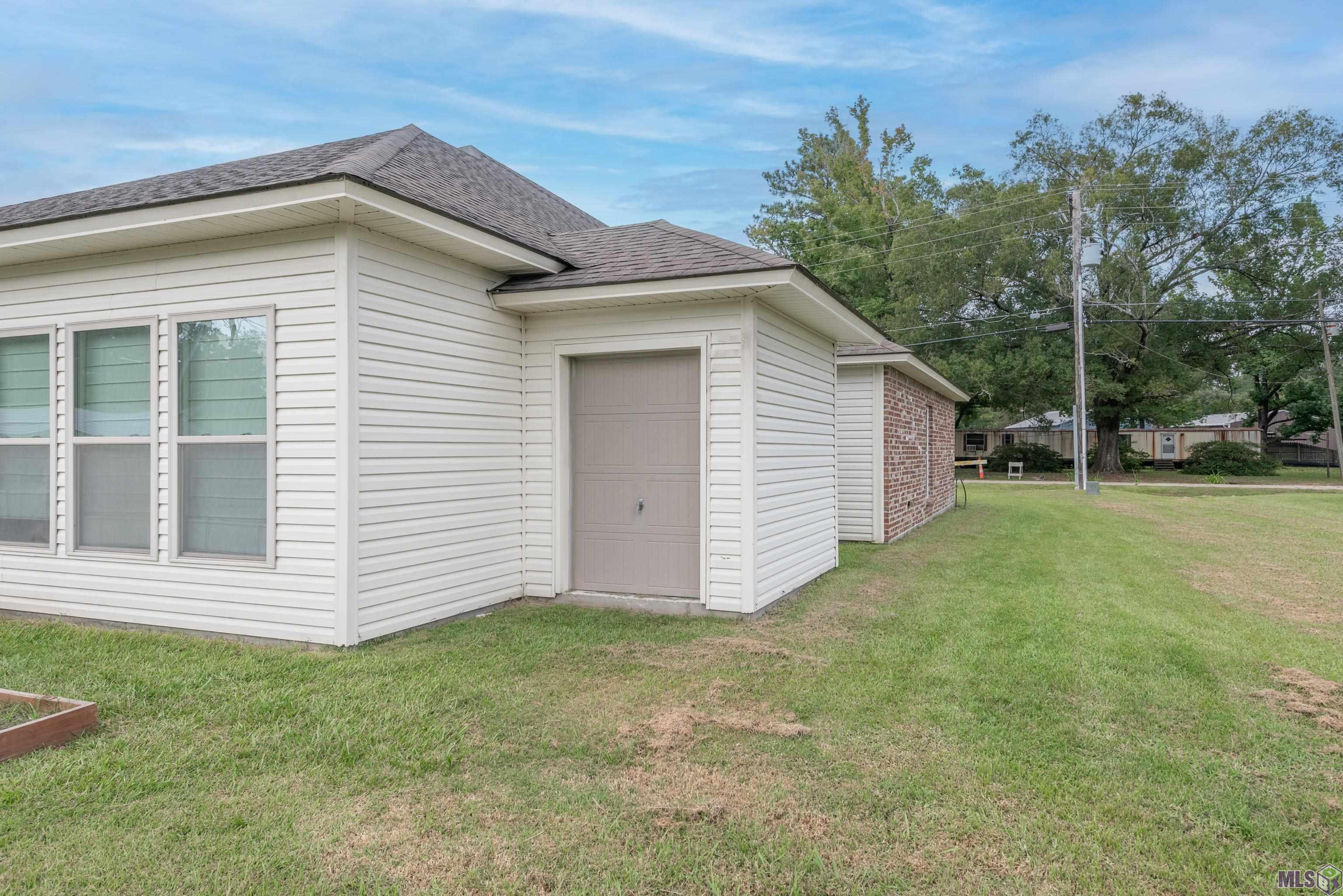 7714 Bend Road Denham Springs, LA 70706 - Photo 27 of 27 additional storage room