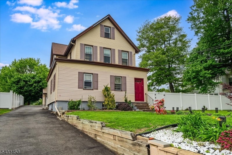 11 Alps Road Wayne, NJ 07470 - Photo 26 of 37