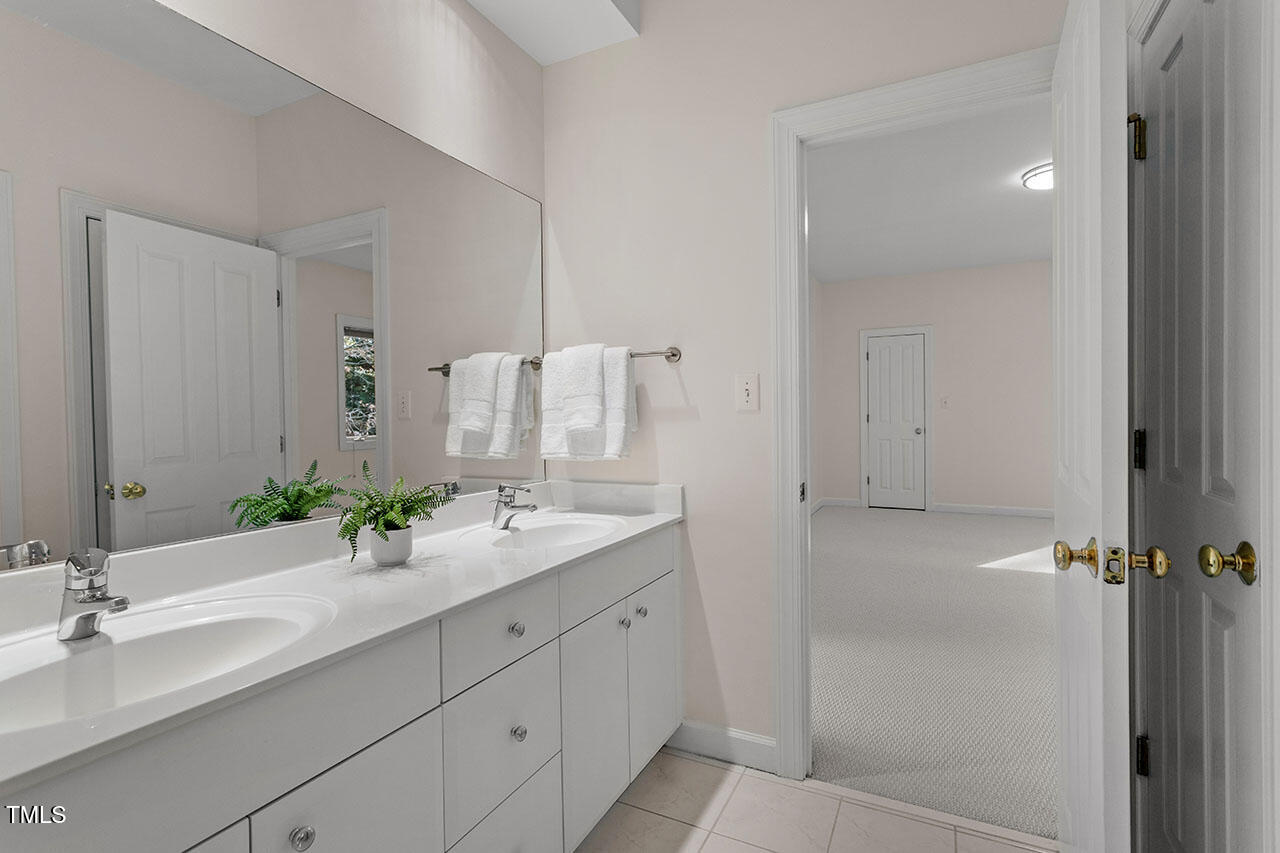 4005 George V Strong Raleigh, NC 27612 - Photo 37 of 56 Second Floor Bath 2