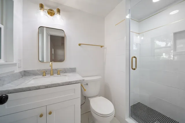 $5,500 | 2501 Briarhurst Drive, Houston, TX 77057