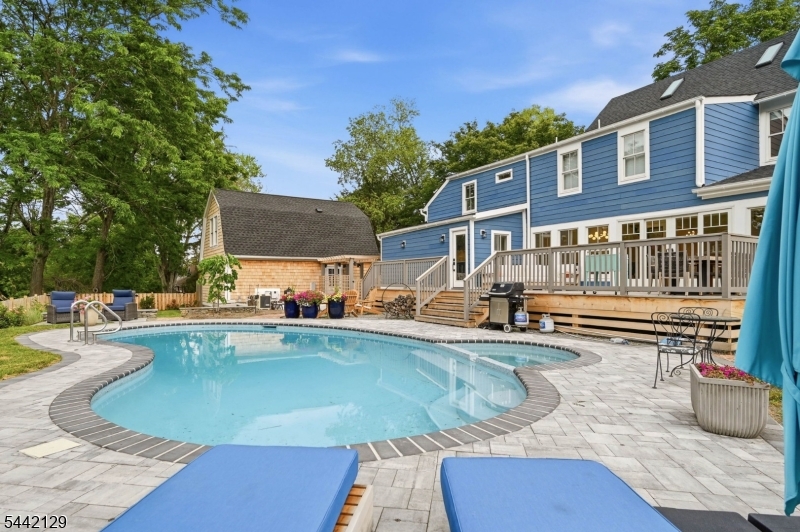 54 East Main Street Mendham, NJ 07945 - Photo 35 of 46