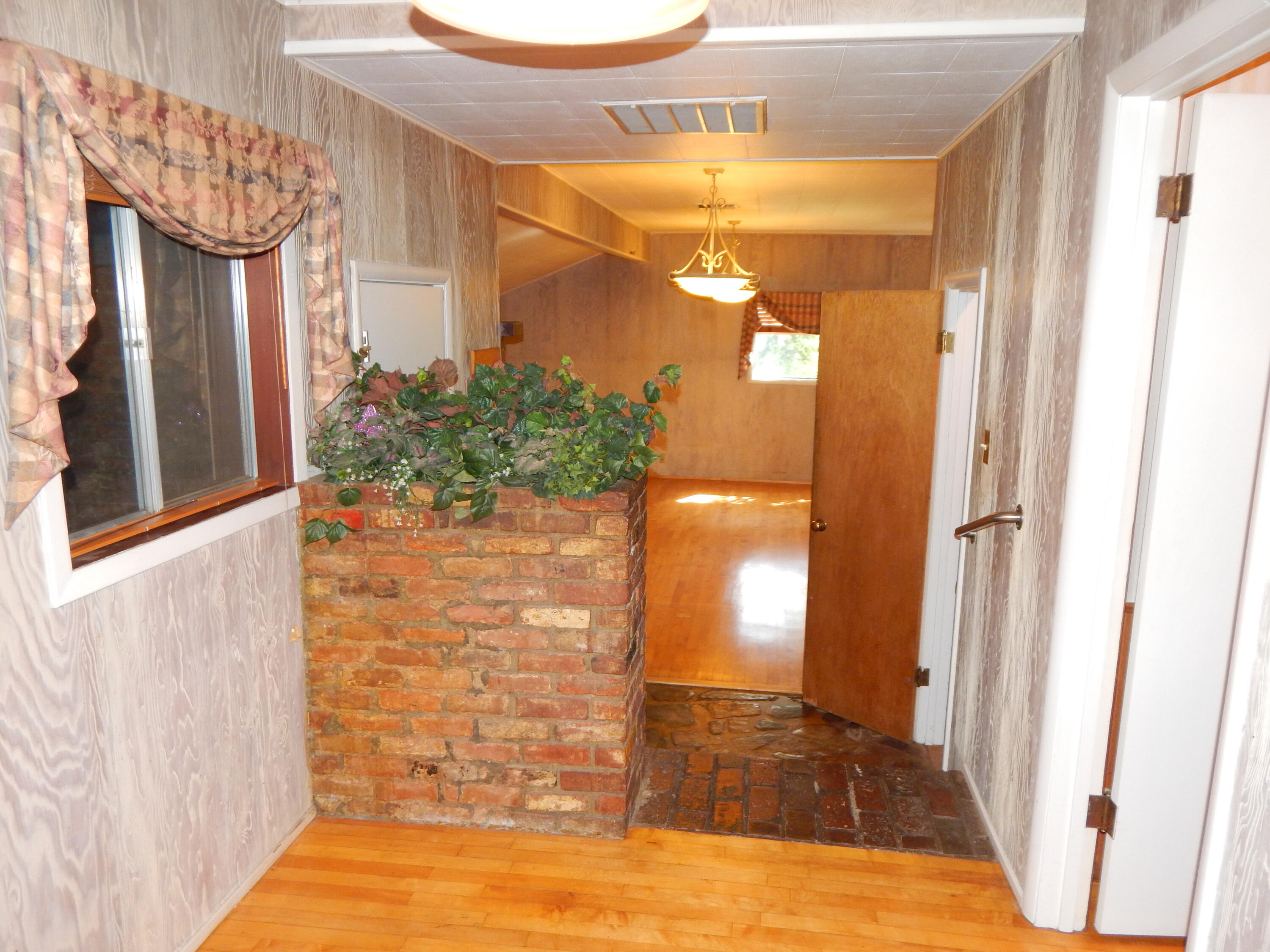 6460 Riverside Drive Redding, CA 96001 - Photo 61 of 81 DSCN3217