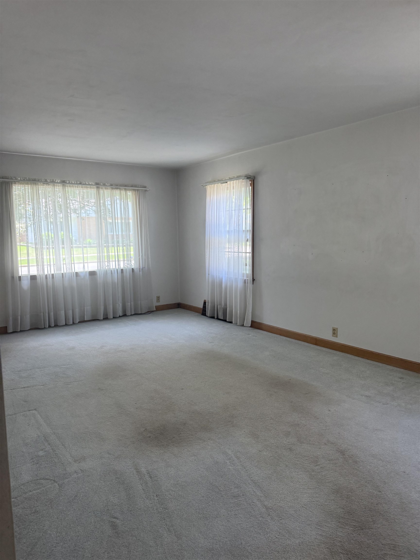 814 West 3rd Street Appleton, WI 54914 - Photo 6 of 9