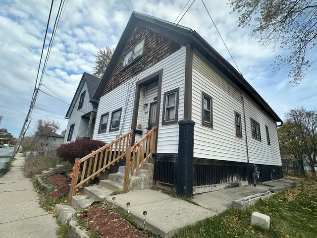 $64,900 | 3024 North 20th Street, Milwaukee, WI 53206