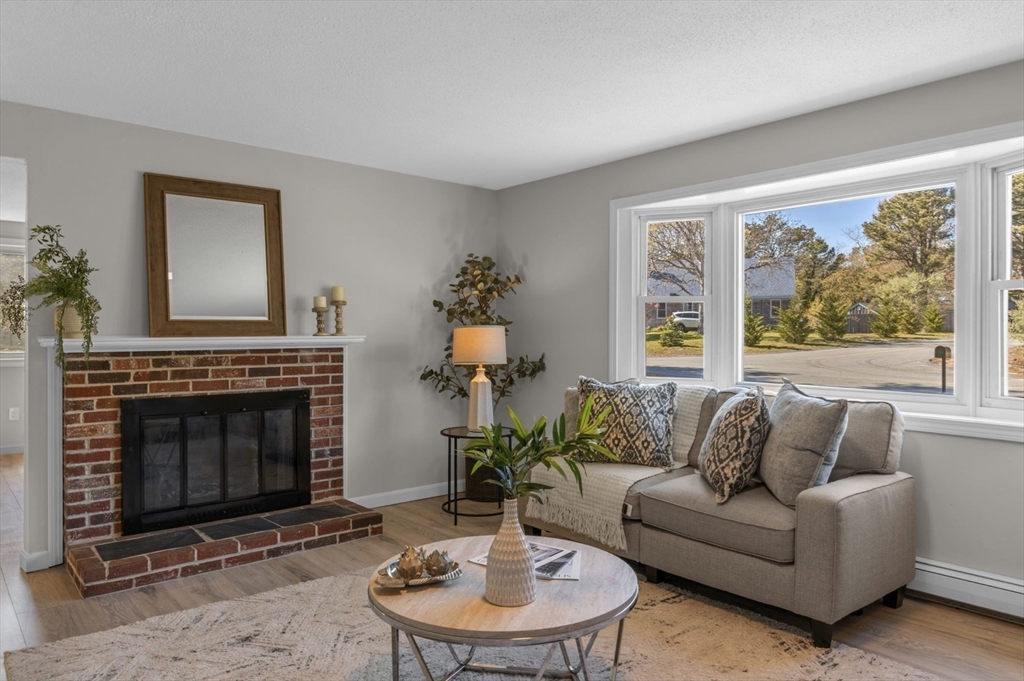 100 Village Lane Wellfleet, MA 02667 - Photo 10 of 37