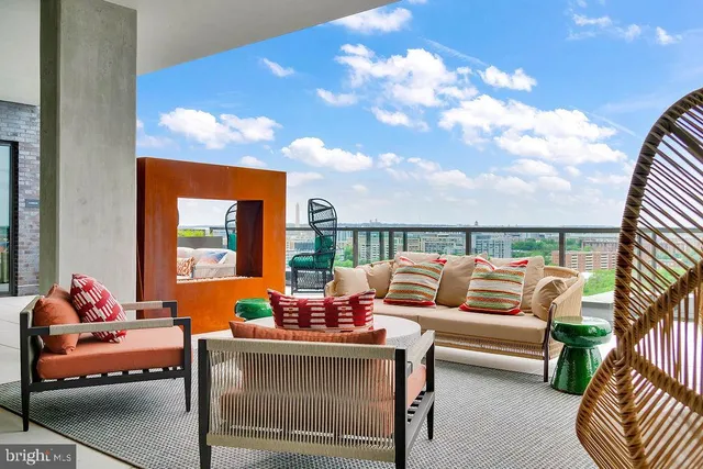 $5,194 | 113 Potomac Avenue Southwest, Unit 401, Washington, DC 20024