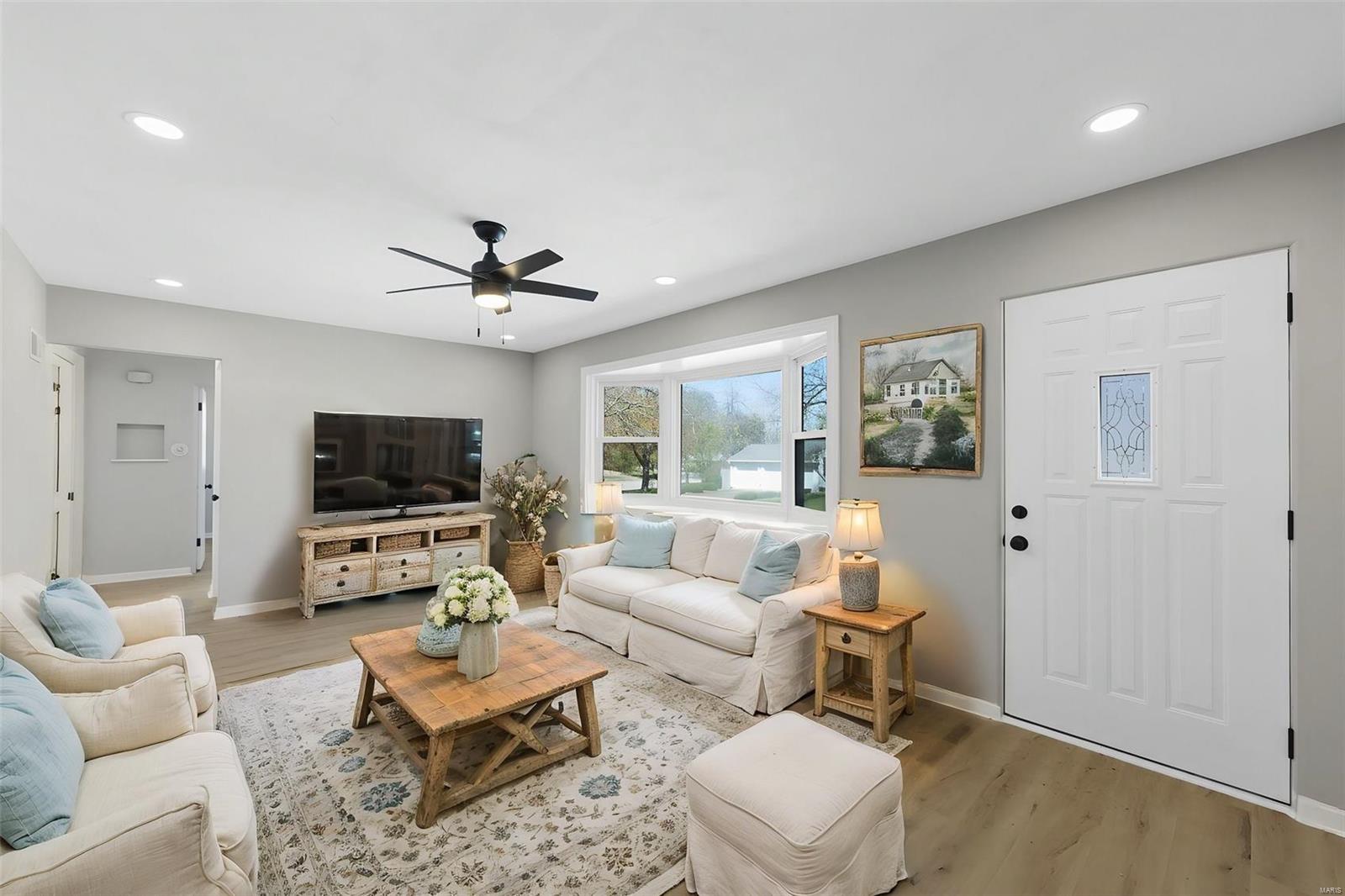 808 Pine Street St. Charles, MO 63301 - Photo 6 of 34