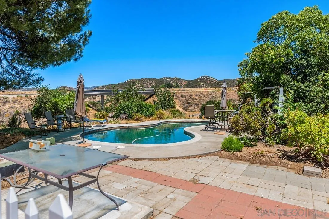 288 Peutz Valley Road Alpine, CA 91901 - Photo 54 of 68