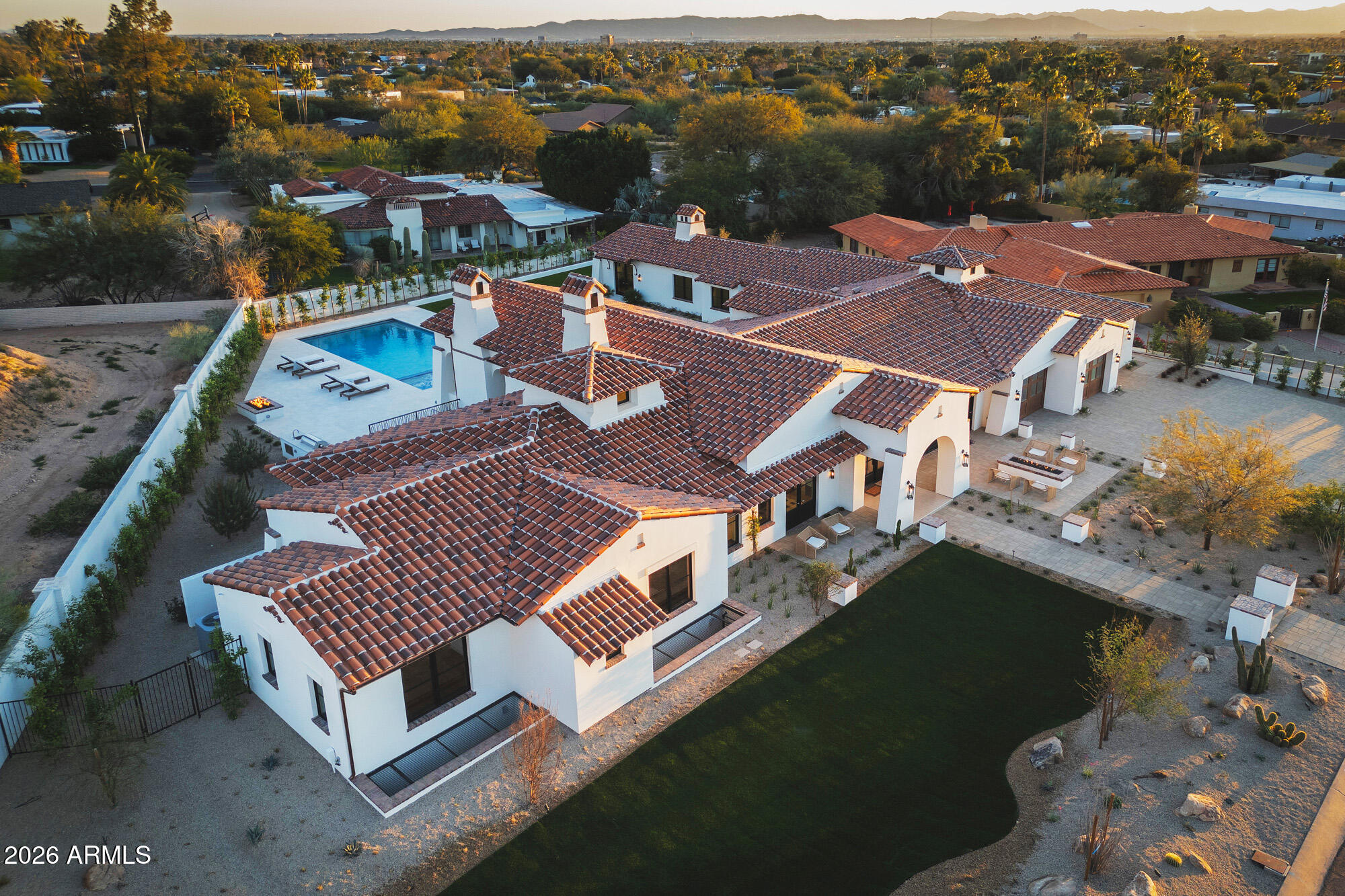 4605 East Rockridge Road Phoenix, AZ 85018 - Photo 110 of 151 4605ERockridge126