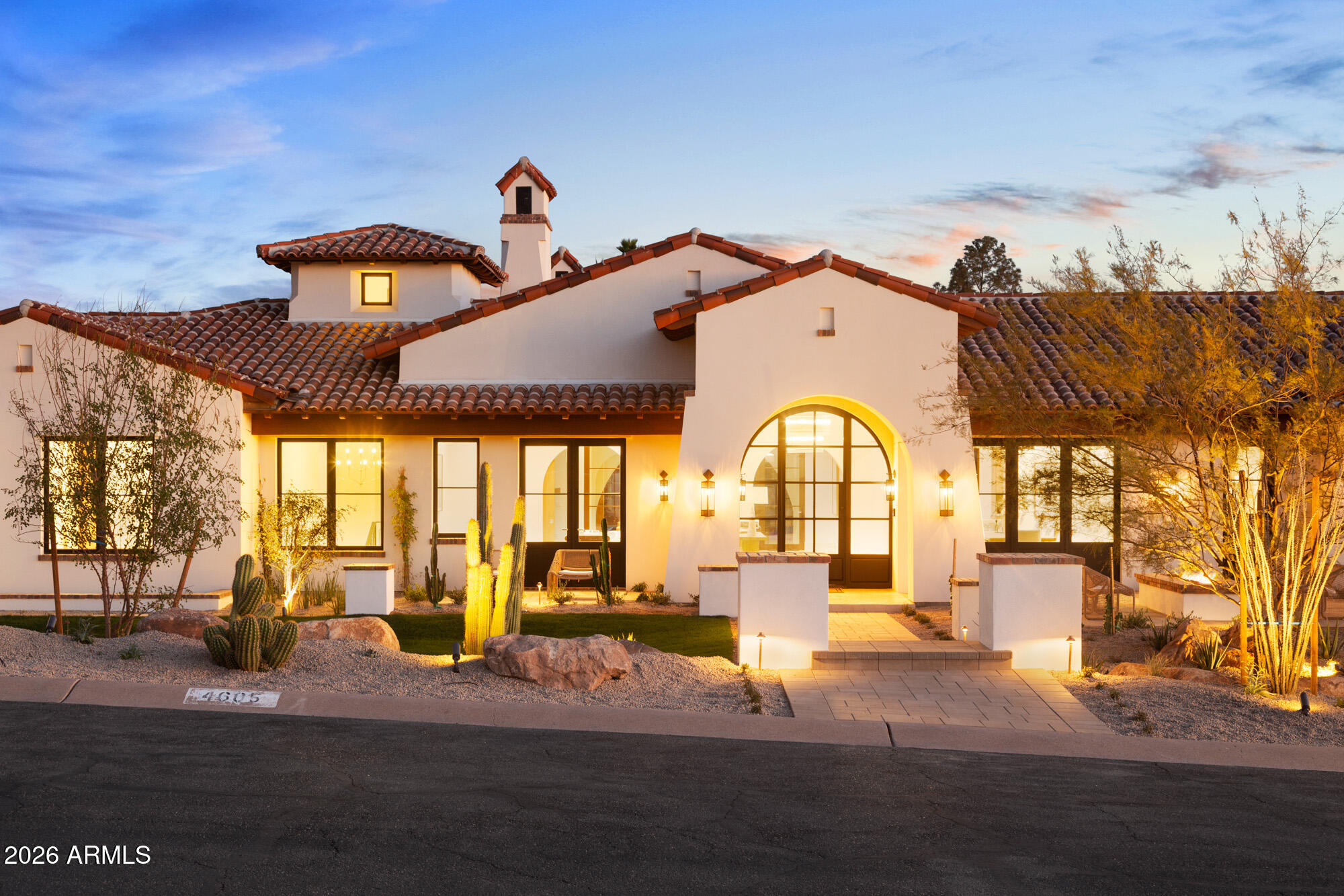 4605 East Rockridge Road Phoenix, AZ 85018 - Photo 119 of 151 4605ERockridge001-2