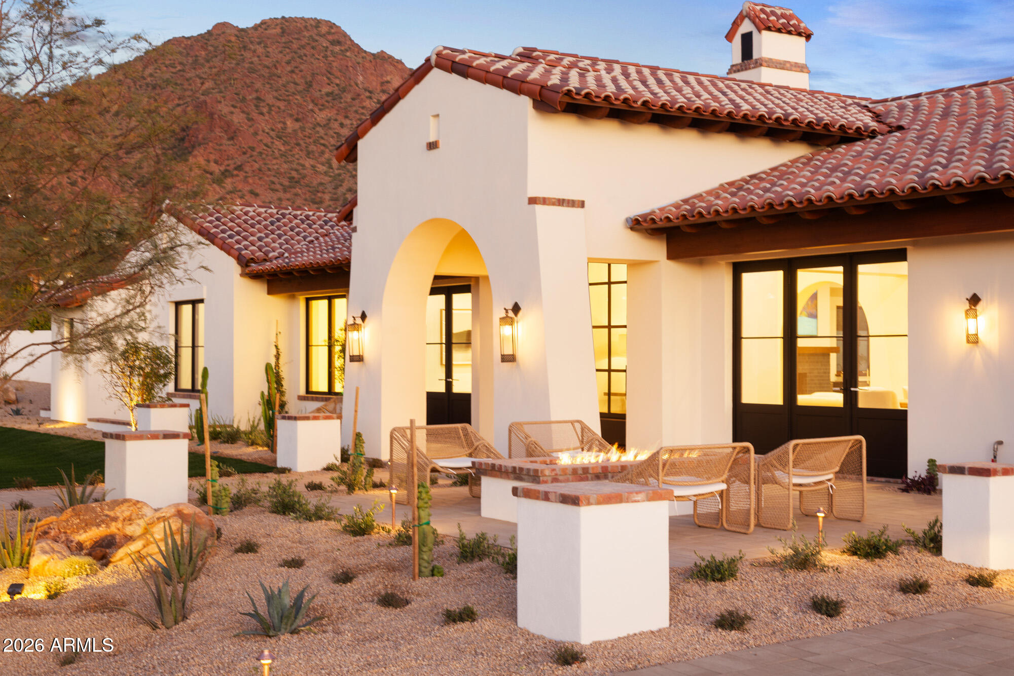 4605 East Rockridge Road Phoenix, AZ 85018 - Photo 124 of 151 4605ERockridge006-2