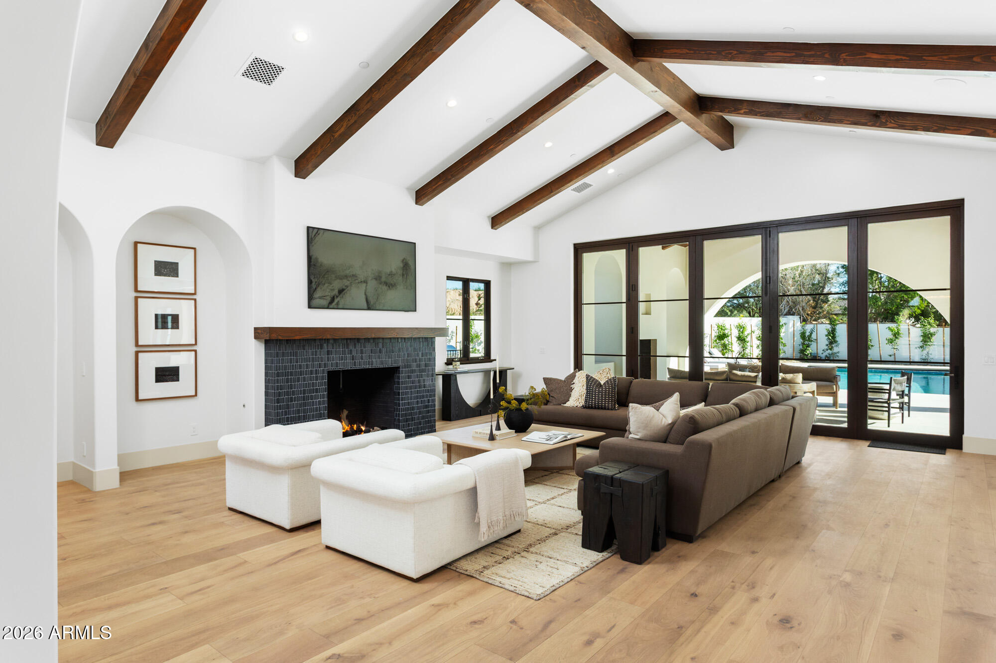 4605 East Rockridge Road Phoenix, AZ 85018 - Photo 13 of 151 4605ERockridge030