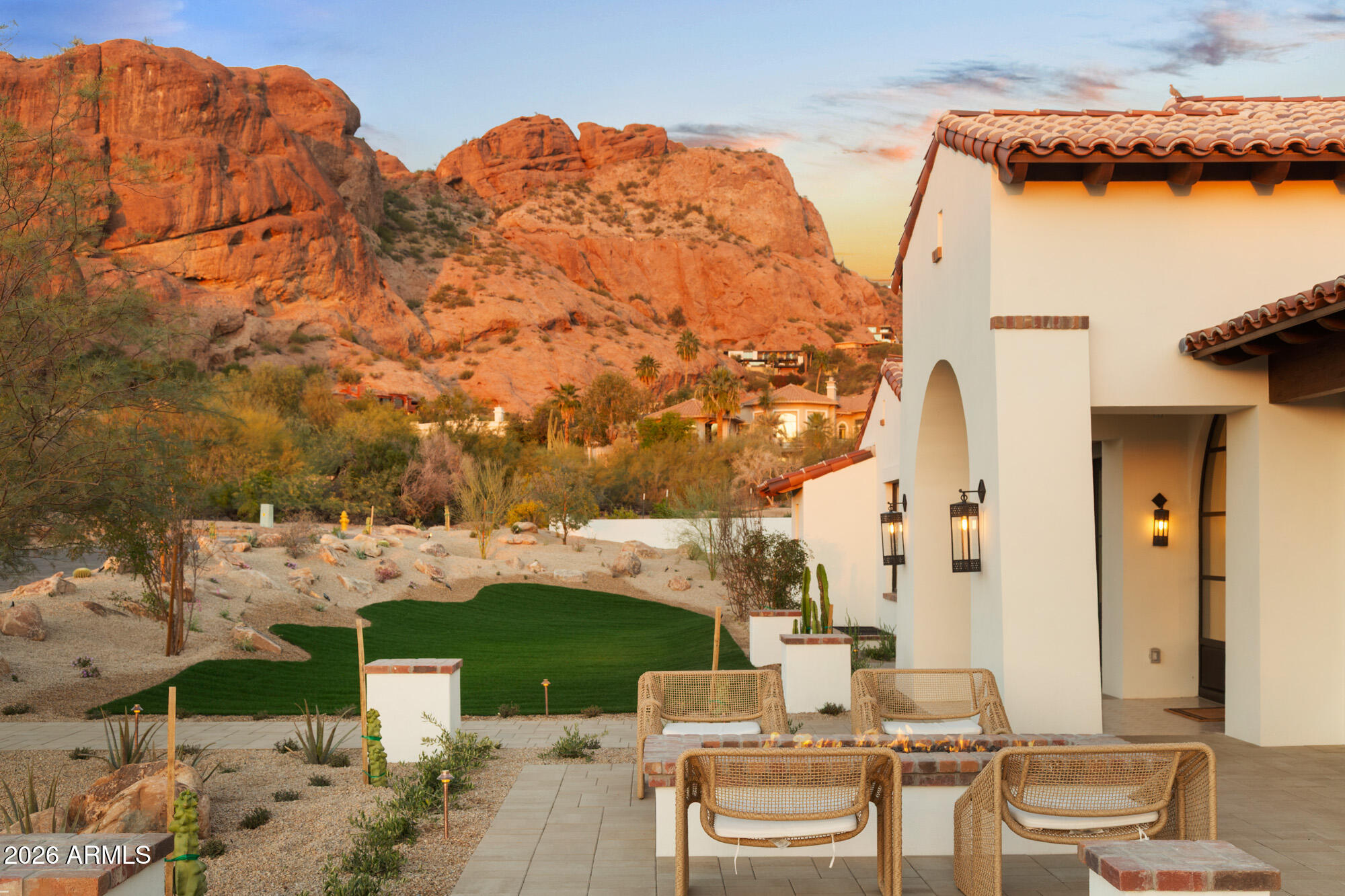 4605 East Rockridge Road Phoenix, AZ 85018 - Photo 132 of 151 4605ERockridge014-2