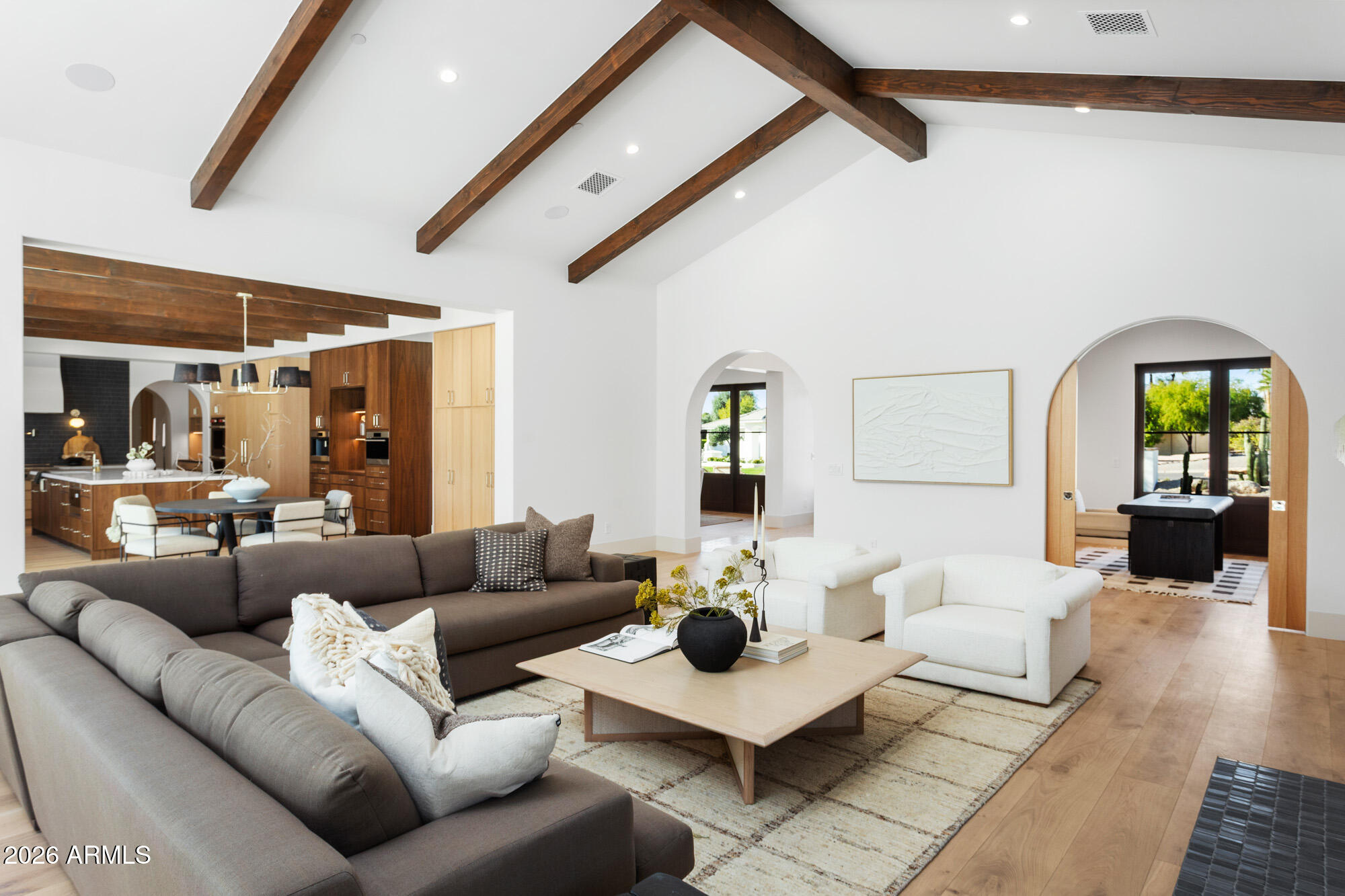 4605 East Rockridge Road Phoenix, AZ 85018 - Photo 18 of 151 4605ERockridge035