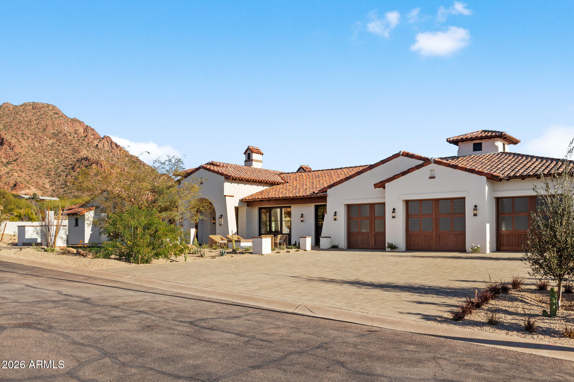 4605 East Rockridge Road Phoenix, AZ 85018 - Photo 5 of 151 4605ERockridge022