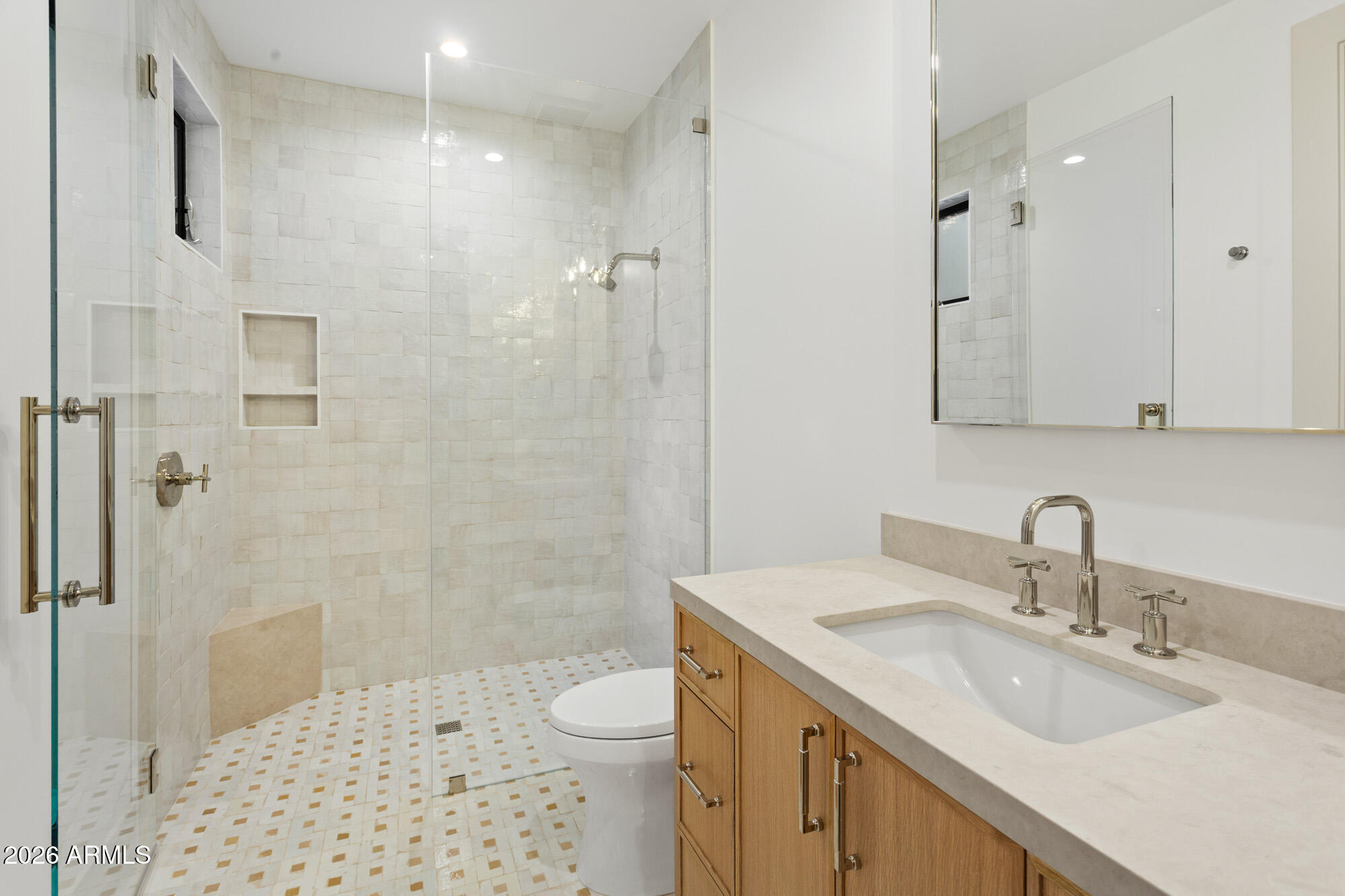 4605 East Rockridge Road Phoenix, AZ 85018 - Photo 59 of 151 4605ERockridge076