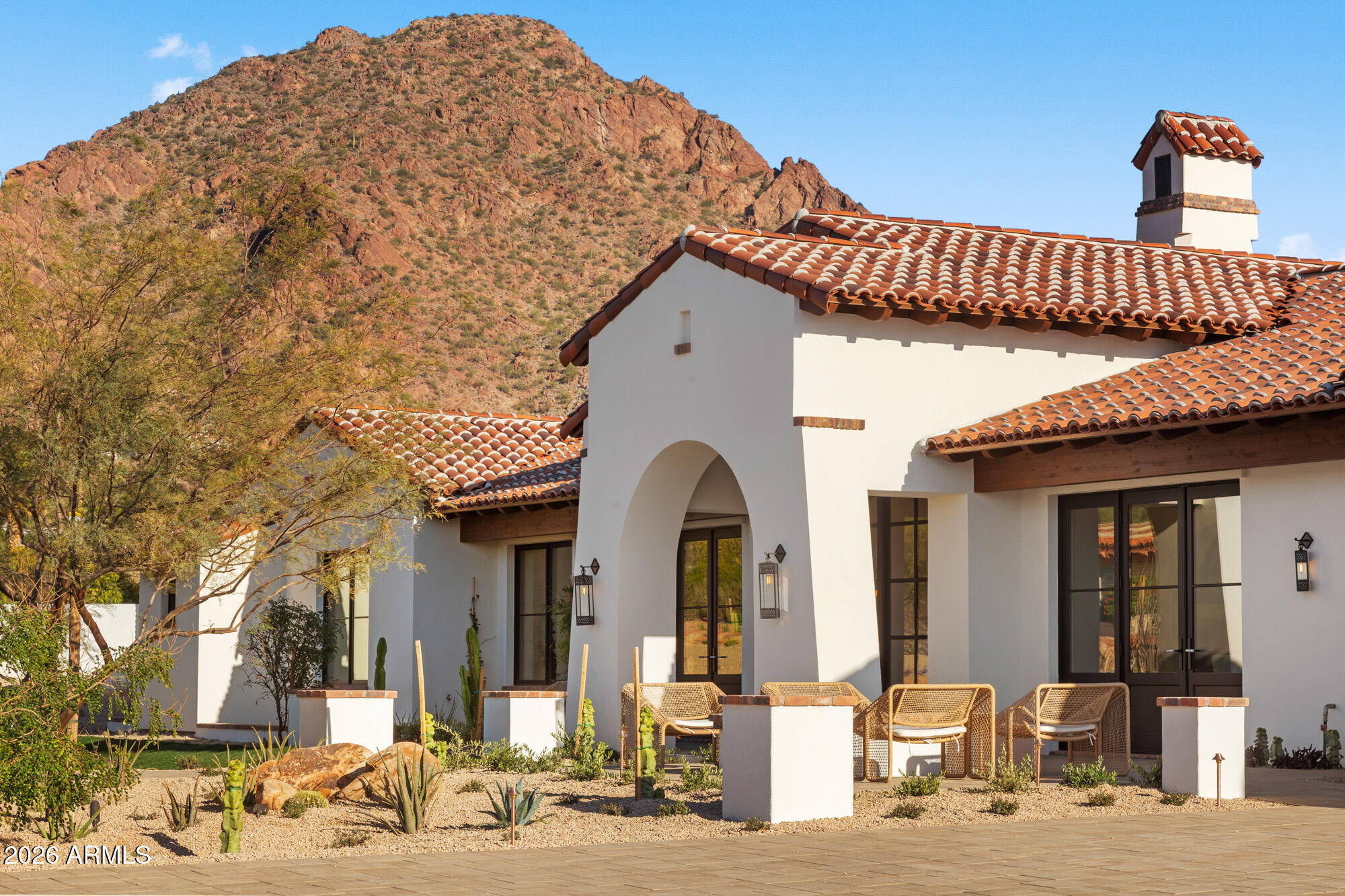 4605 East Rockridge Road Phoenix, AZ 85018 - Photo 6 of 151 4605ERockridge023