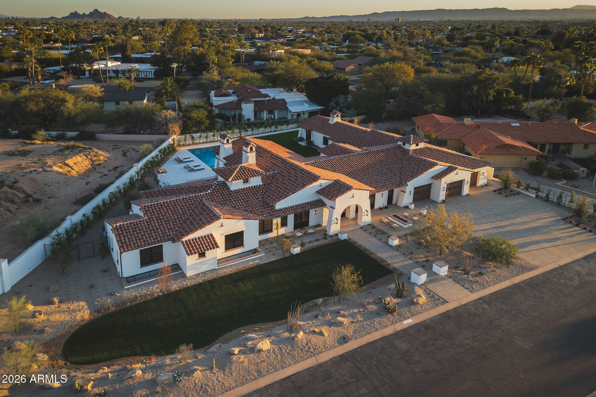 4605 East Rockridge Road Phoenix, AZ 85018 - Photo 98 of 151 4605ERockridge114
