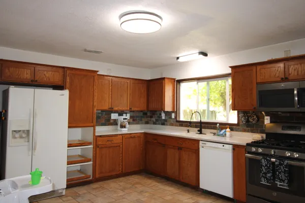 $365,000 | 17125 Zanita Trail, Anderson, CA 96007