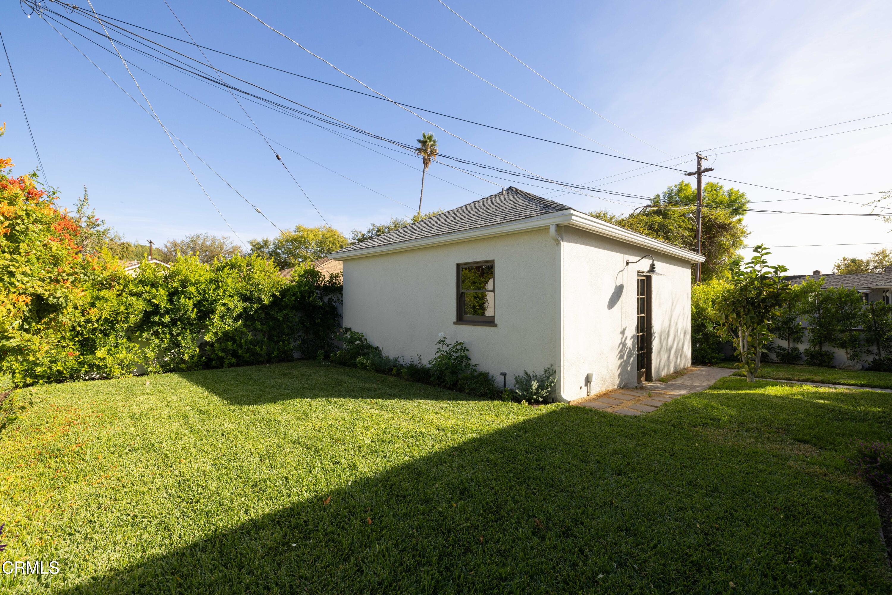 960 Roxbury Drive Pasadena, CA 91104 - Photo 27 of 28 960 Roxbury Dr MLS - virtuallyherestudio