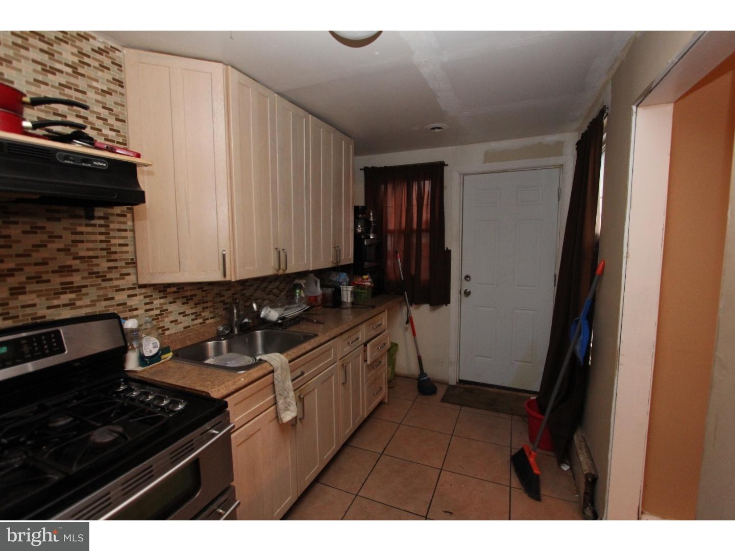 3012 Kearsarge Road Camden, NJ 08104 - Photo 12 of 12