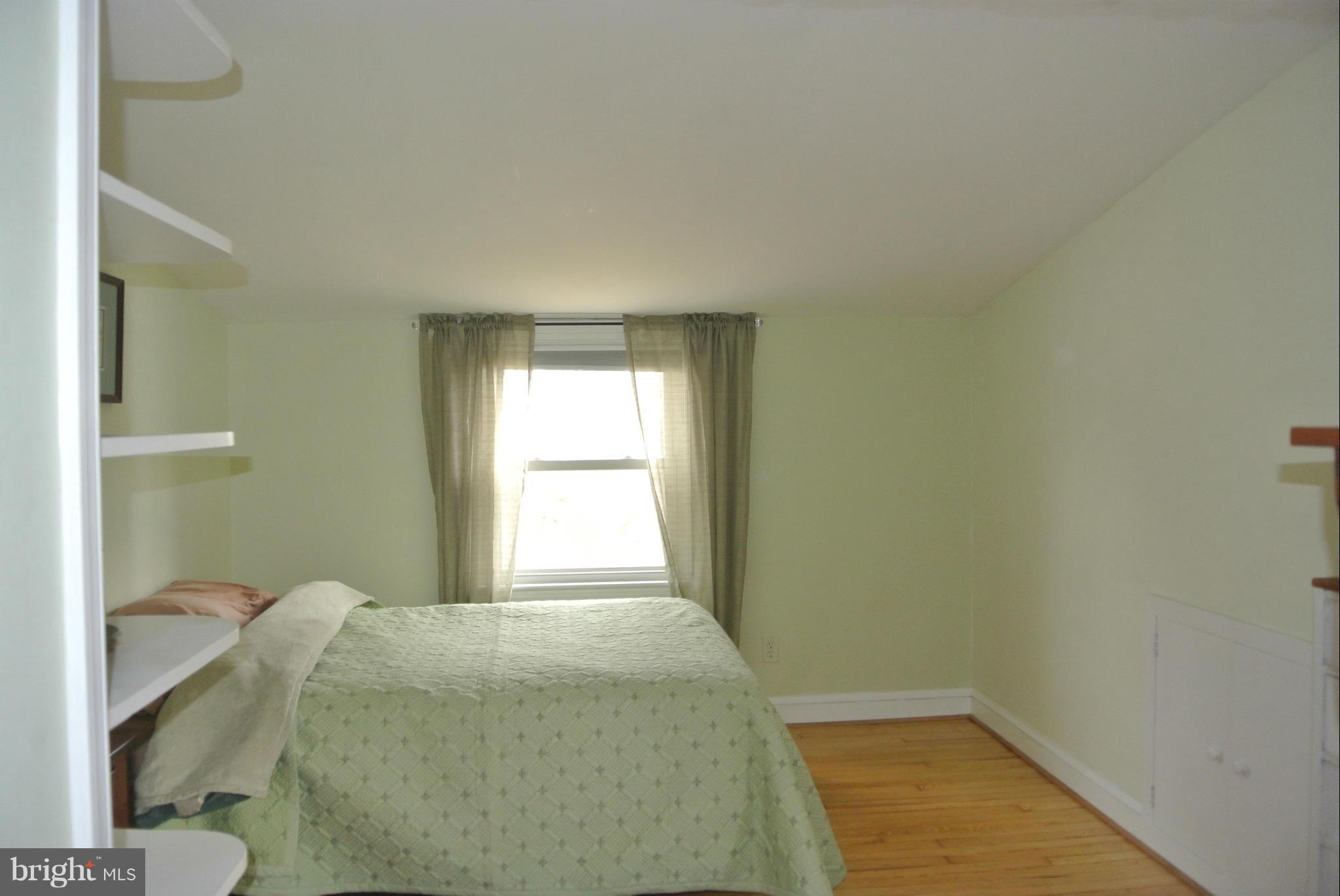 7000 Contee Road Laurel, MD 20707 - Photo 9 of 19 Bedroom