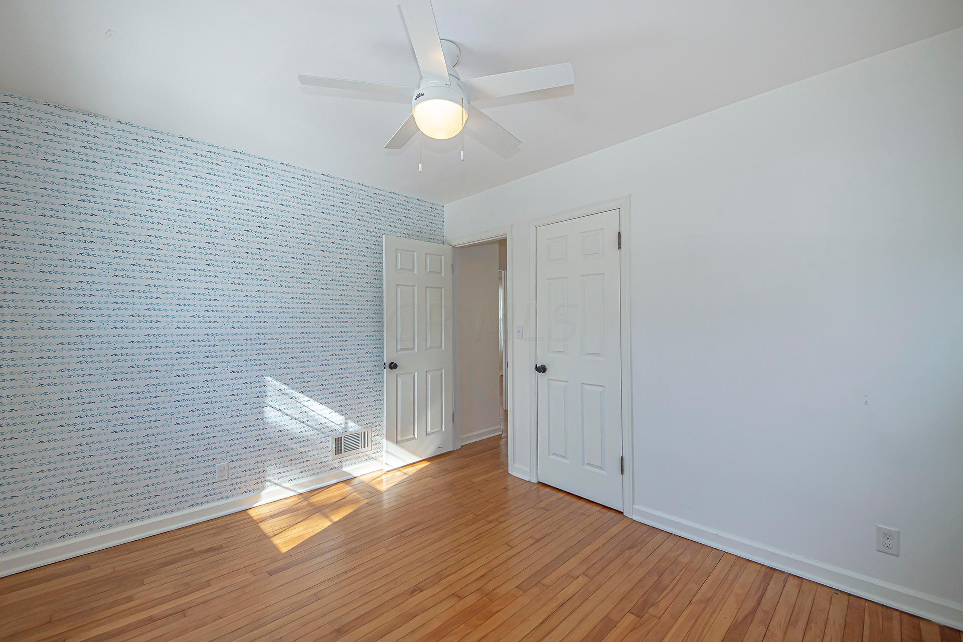1951 Jervis Road Columbus, OH 43221 - Photo 20 of 28