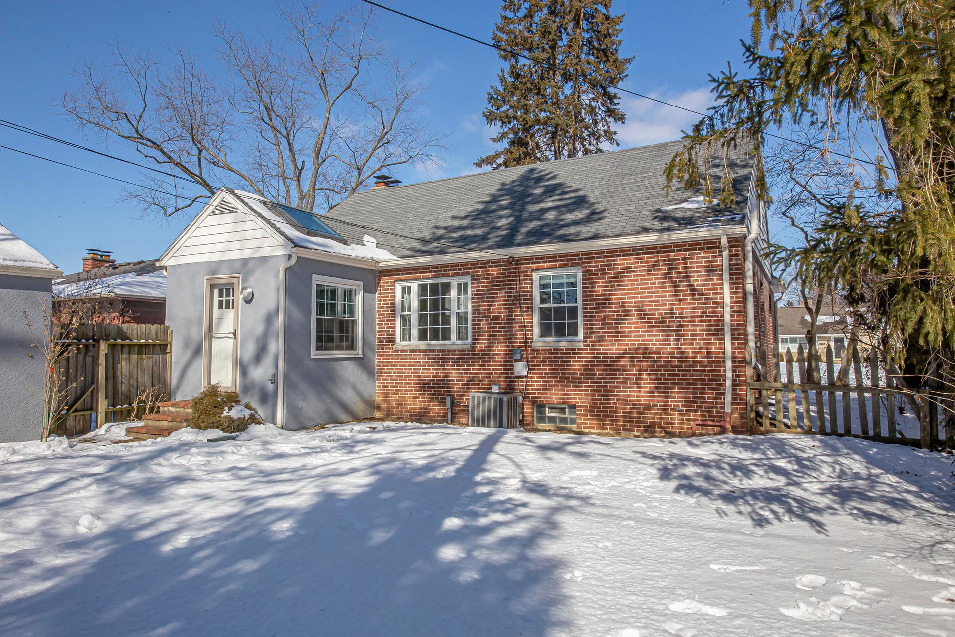 1951 Jervis Road Columbus, OH 43221 - Photo 27 of 28