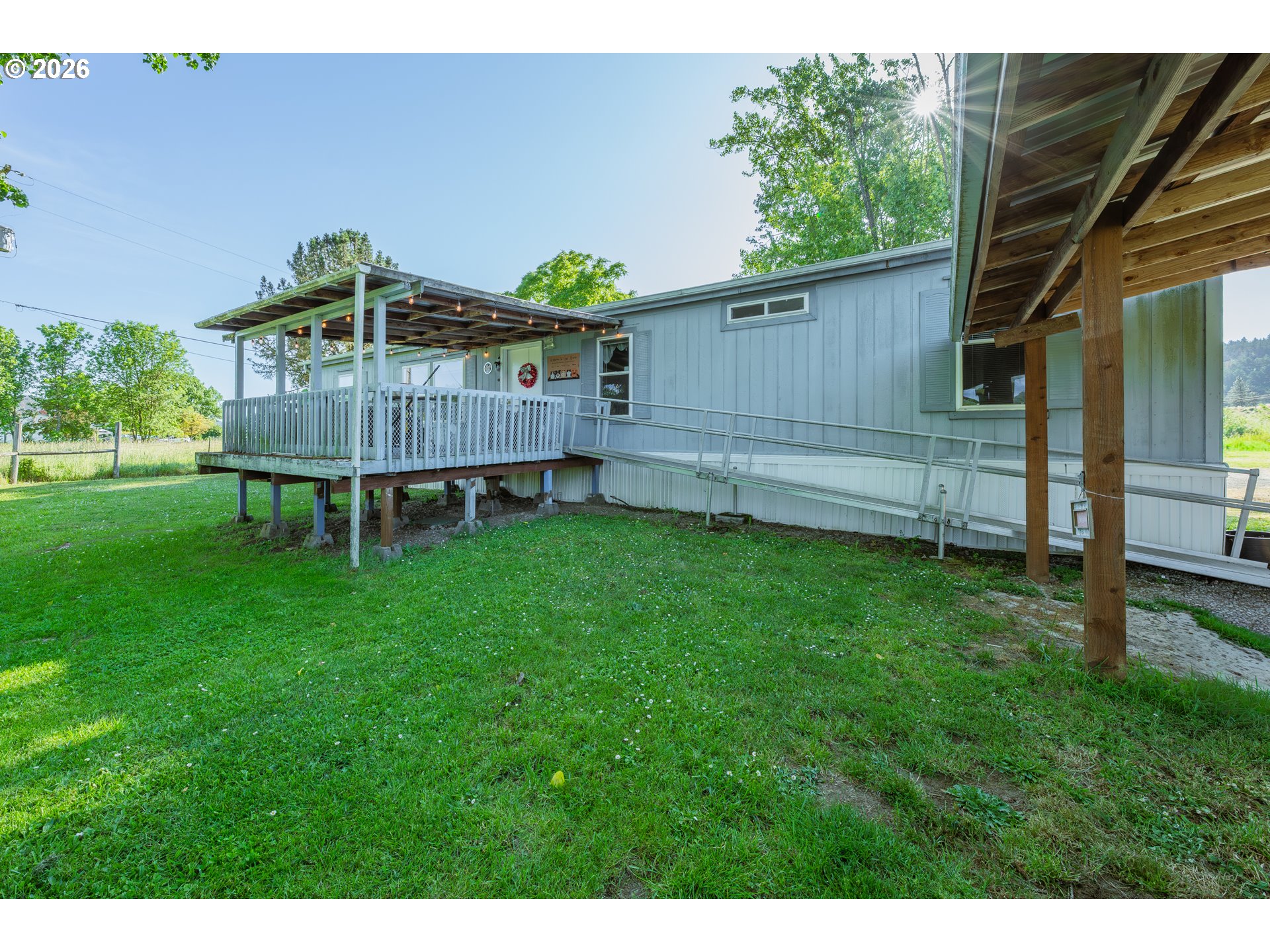 503 Old Pioneer Road Sutherlin, OR 97479 - Photo 4 of 48
