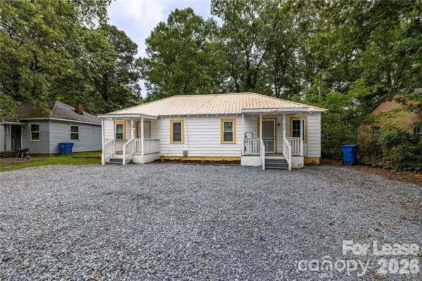 $1,100 | 629 Colston Street, Albemarle, NC 28001