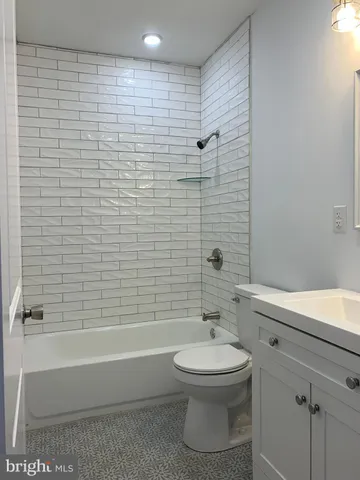 $1,295 | 431 South 56th Street, Unit 1, Philadelphia, PA 19143