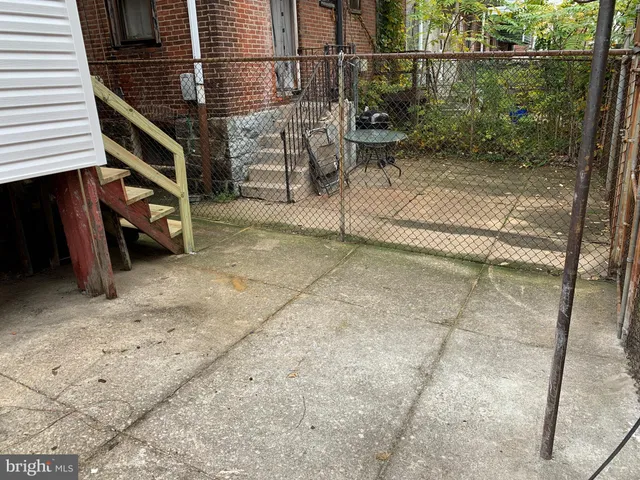 $1,295 | 431 South 56th Street, Unit 1, Philadelphia, PA 19143