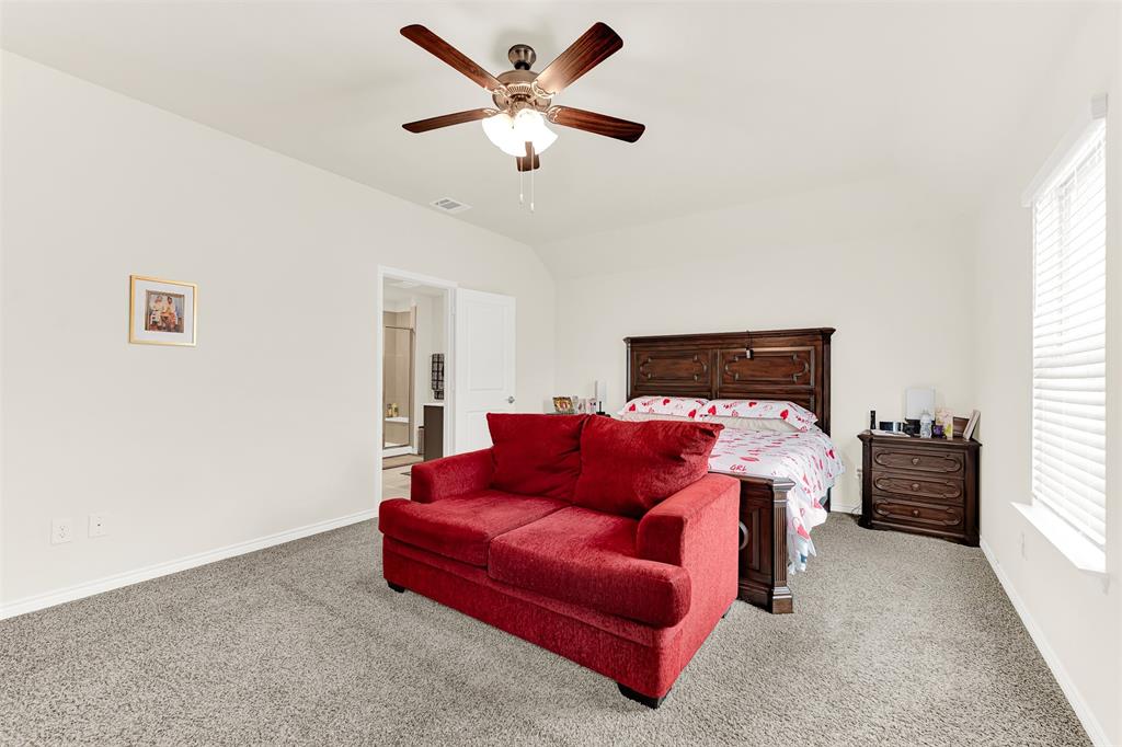 720 Willow View Way Princeton, TX 75407 - Photo 15 of 33 a living room with furniture